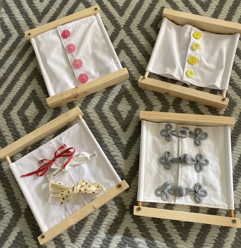 exercice de boutons et de nœuds